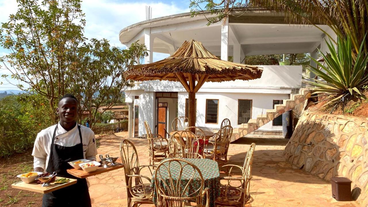Banda Lodge Masaka Extérieur photo