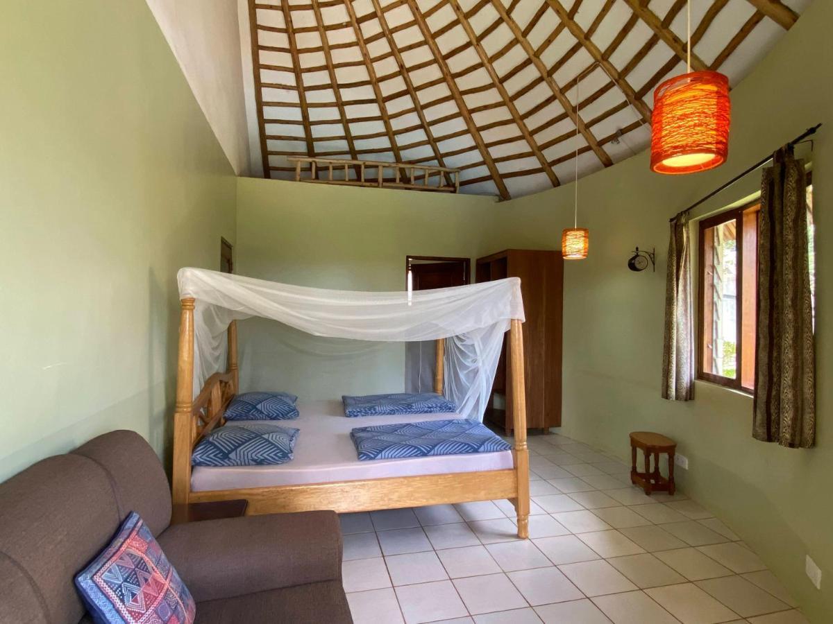 Banda Lodge Masaka Extérieur photo