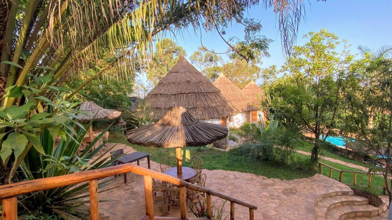 Banda Lodge Masaka Extérieur photo
