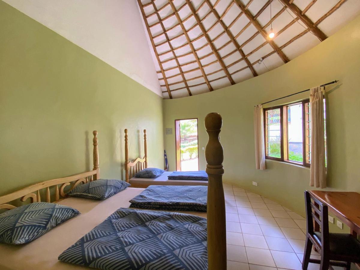 Banda Lodge Masaka Extérieur photo