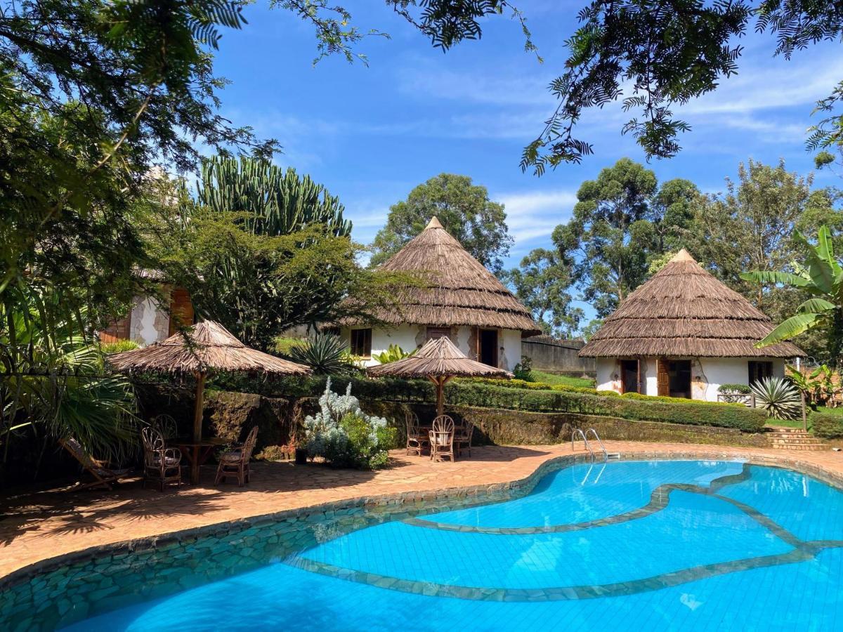 Banda Lodge Masaka Extérieur photo