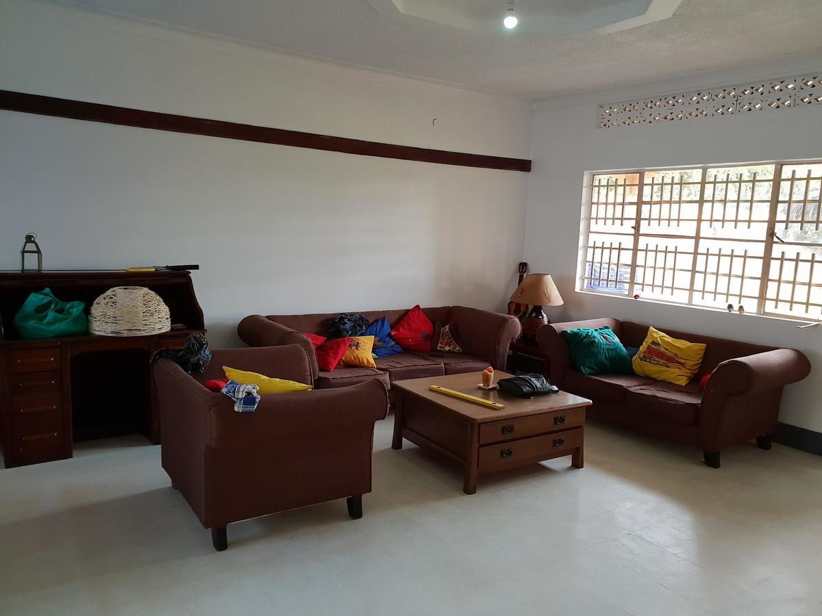Banda Lodge Masaka Extérieur photo